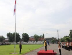 Pj Bupati Jombang Ajak ASN Lebih Optimis dan Semangat Pada Apel Perdana 2025