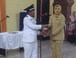 Kepala Desa Eko Arianto Lantik Awalureza Sebagai Kepala Kewilayahan Desa Pulogedang