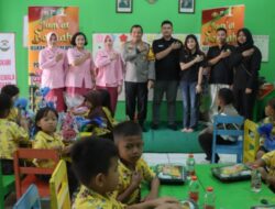 Wujudkan Asta Cita, Polres Jombang Berkolaborasi Dengan HIPMI Berbagi Makanan Bergizi di TK Bhayangkari