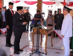 Bupati Jombang Warsubi Resmi Lantik Slamet Santoso Sebagai KDAW Desa Mojokrapak
