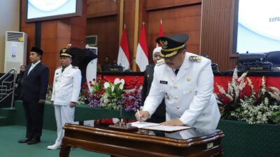 Sertijab dan Penyampaian Visi dan Misi Bupati – Wakil Bupati Kabupaten Jombang Sukses Terlaksana