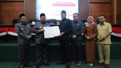 Rapat Paripurna DPRD dan Bupati Jombang Sahkan Perda Perlindungan Perempuan dan Anak