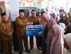 Pemkab Jombang Salurkan 2.200 Ton Beras Bantuan Pangan Untuk Warga