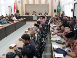 Bupati Jombang Warsubi Dorong Transparansi Desa Dukung Melalui Aplikasi Jaga Desa