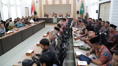 Bupati Jombang Warsubi Dorong Transparansi Desa Dukung Melalui Aplikasi Jaga Desa