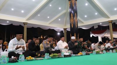 Doa Bersama Lintas Agama Di Pendopo, Abah Warsubi Ajak Seluruh Elemen Jaga Kondusivitas Jombang