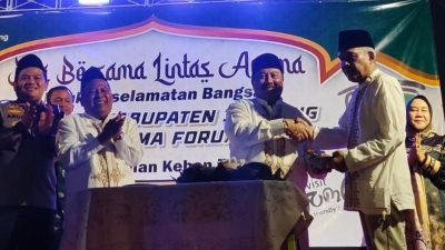 Pertama Kalinya, Pengajian Pemkab Jombang Digelar Di Ruang Terbuka, Masyarakat Guyub