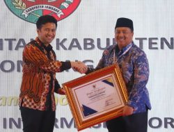 Inovasi SI-LAJANG Jombang Raih Penghargaan Gubernur Jatim di Ajang KOVABLIK 2025