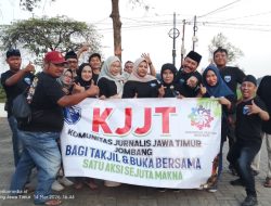 KJJT Jombang Tebar Kebaikan Ramadan, Bagikan Takjil dan Gelar Buka Puasa Bersama