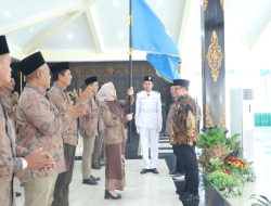 Yuliati Nugrahani Resmi Nahkodai Dekopinda Jombang, Ini Pesan Bupati Jombang Warsubi