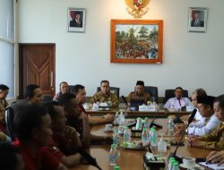 Kedepankan Dialog Damai, Pemkab Jombang Kawal Hak-Hak Buruh PT SGS Dengan Solutif