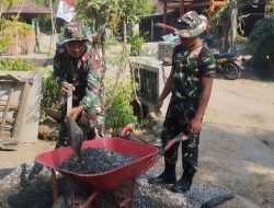 TNI Manunggal Membangun Desa (TMMD) Ke-130: Wujud Nyata Kemanunggalan, Satgas TMMD Dan Warga Gotong Royong Bedah RTLH Di Desa Klitih, Jombang